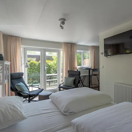 Chalet Studio Nout - Campanula - Sint Maartenszee